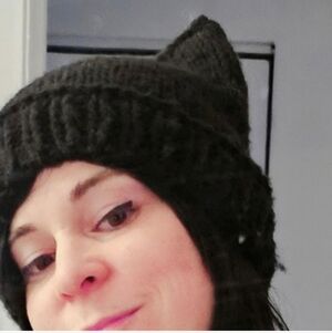 Hand Knit Ear Cat Beanie Hat Black Color 🐈‍⬛